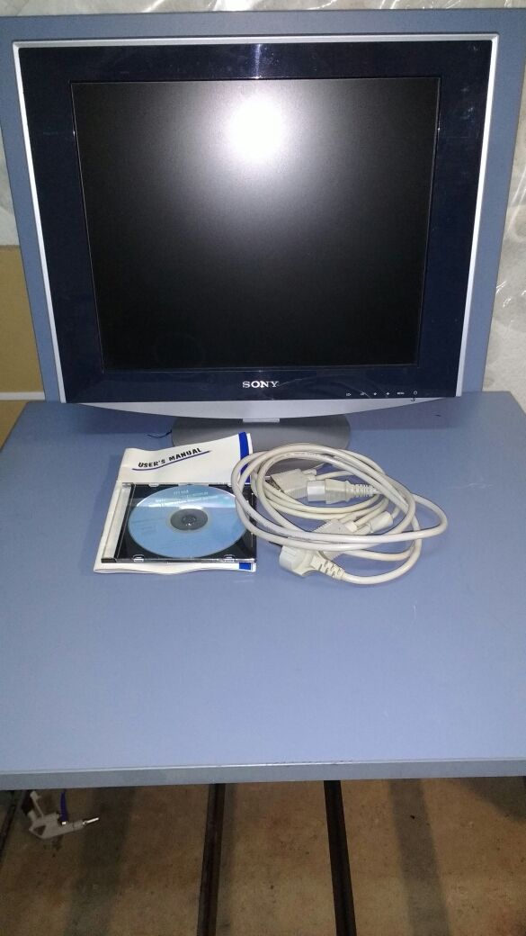 Monitor plano de ordenador Sony 19"