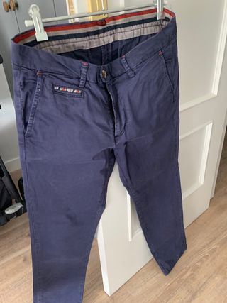 Pantalones chinos El Ganso de segunda mano por 50 EUR en Madrid en WALLAPOP