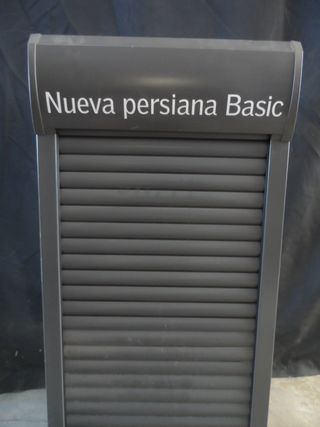 NUEVA exposicion PERSIANA BASIC VELUX