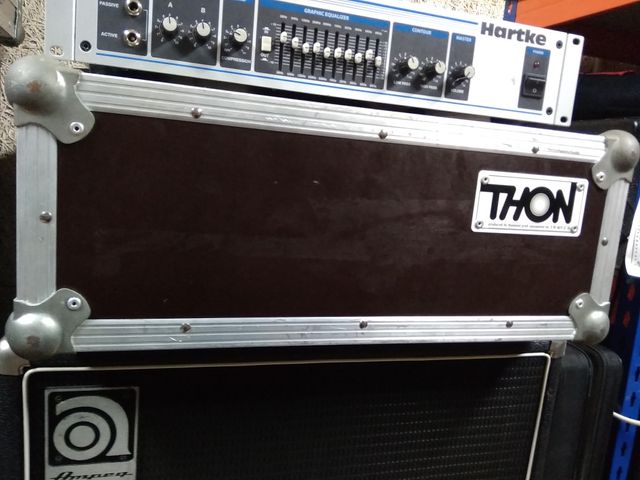 Cabezal de bajo Ampeg SVT 2 PRO