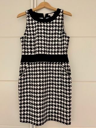 Vestido Esfera Talla L Blanco y negro de segunda mano por 8 EUR en Leganés  en WALLAPOP