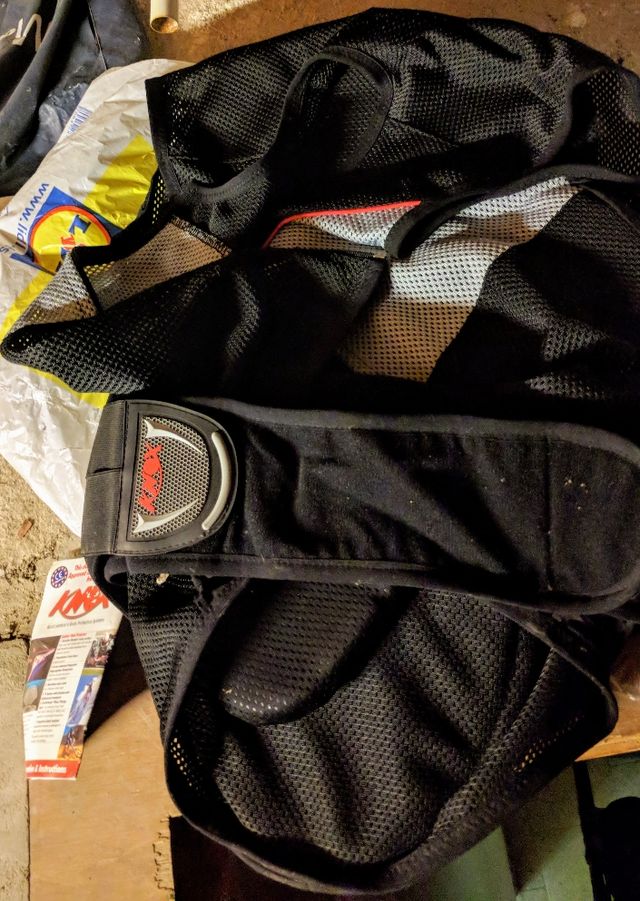 Espaldera con protección