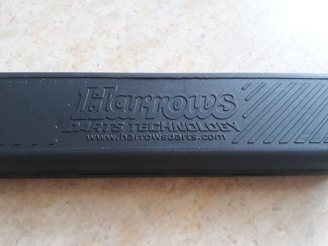 Caja de dardos Harrows Dimplex