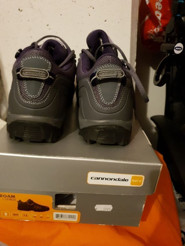 Zapatillas spinning sin estrenar