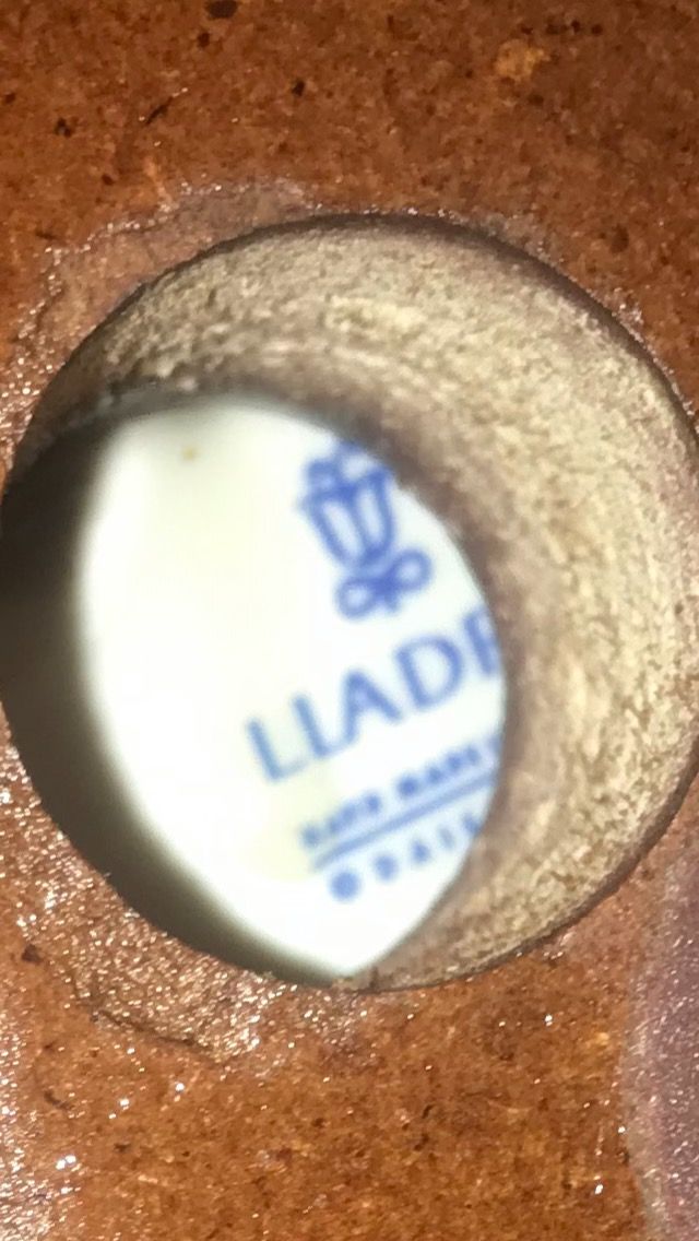 ESCULTURA DE TORO BRVO LLADRÓ