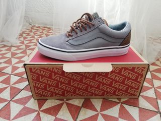 vans grises y marrones