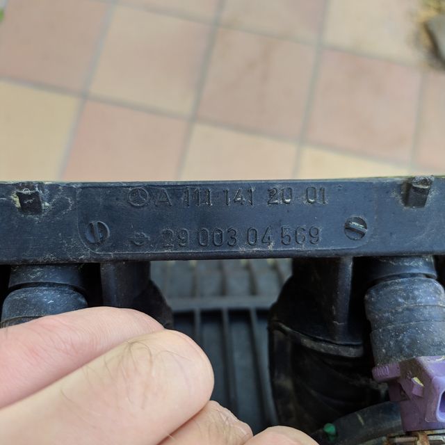 COLECTOR ADMISION MERCEDES SLK CLK A 111 141 20 01