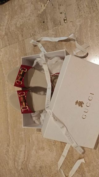 8d550e6cf865 zapato niña de gucci talla 31 de segunda mano 8d550e6cf865 zapato niña de gucci talla 31 de segunda mano