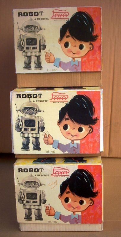 ROBOT PAYA-caja carton vacia con interior
