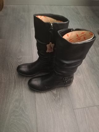 Botas Mujer Kangaroos. num 38 de segunda mano por 65 EUR en Madrid en  WALLAPOP