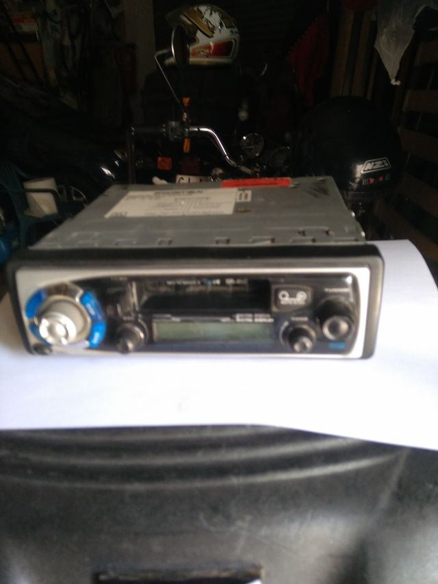 RADIO CASSETTE