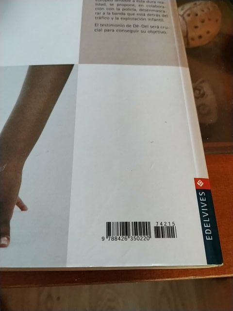 LA PRISIONERA DEL MAGO