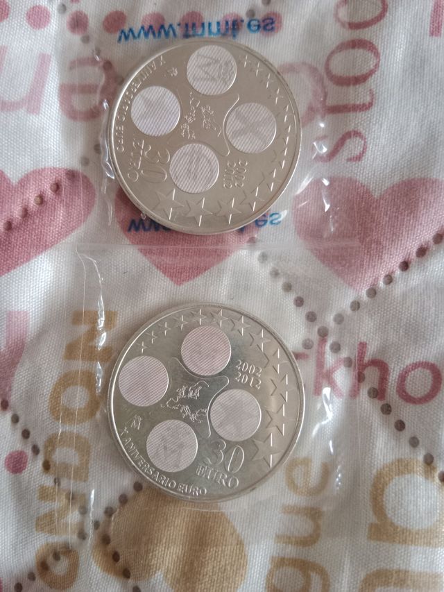 vendo monedas de plata de 30 euros