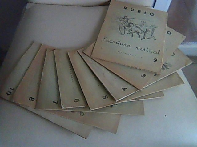 CUADERNILLOS ESCRITURA VERTICAL