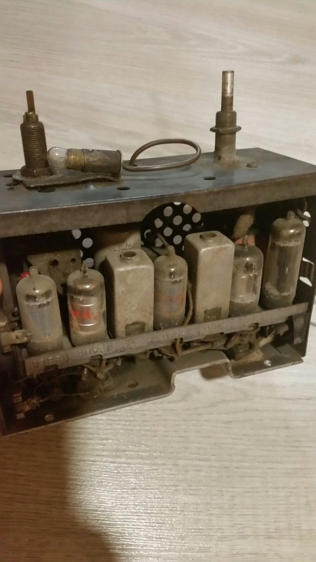 auto radio a valvulas