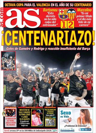 Períodicos Valencia Campeón de Copa Centenario