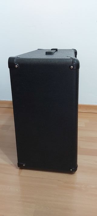 Amplificador Marshall MG100DFX de segunda mano por 160 EUR en Alcalá de  Henares en WALLAPOP