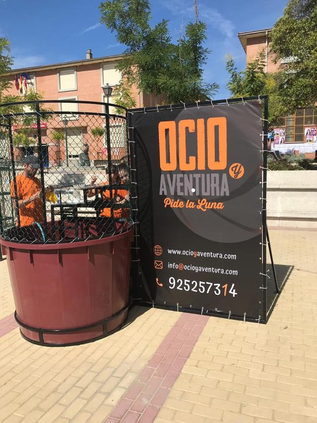 Dunk Tank Hombre al Agua