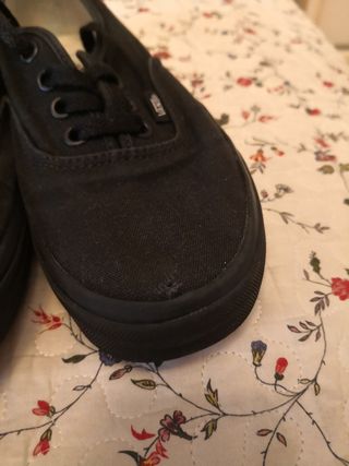 vans 38.5