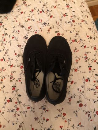 vans 38.5