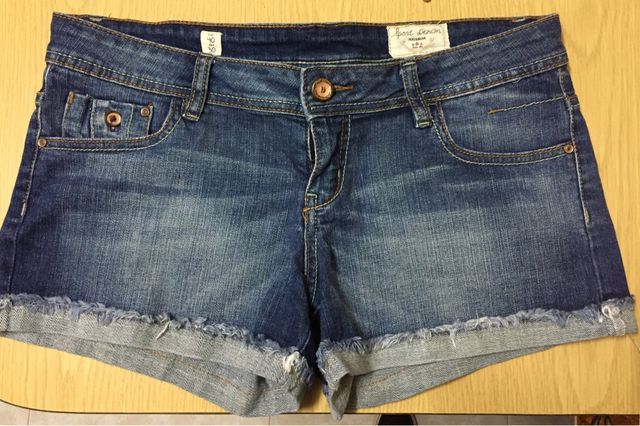 Pantalones vaqueros cortos