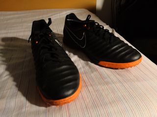 botas futbol nike tiempo