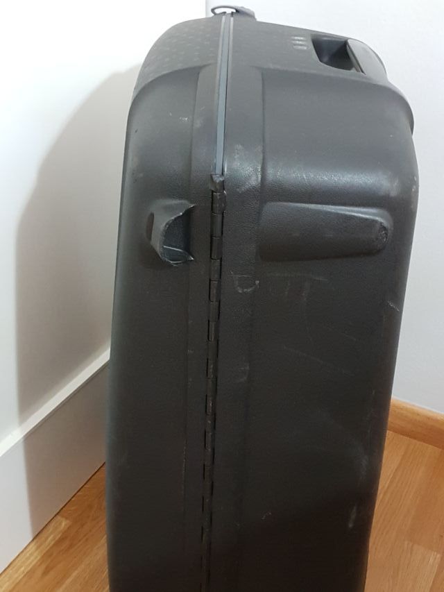 Maleta samsonite negra