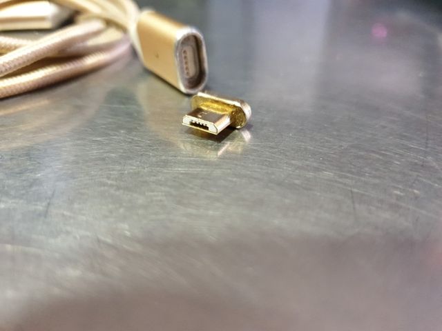Cable Carga Micro USB Magnetico