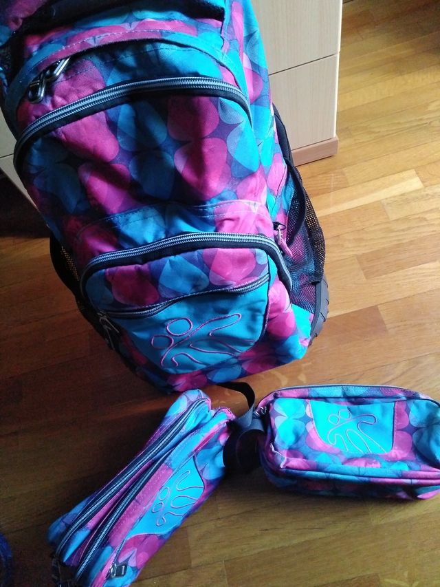 Mochila totto, neceser, estuche