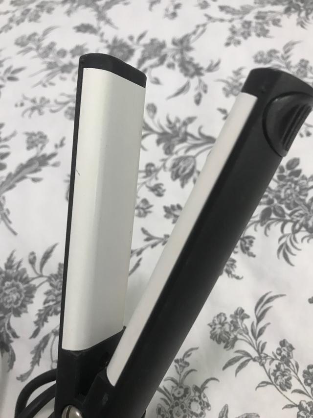 Plancha de pelo Ecron