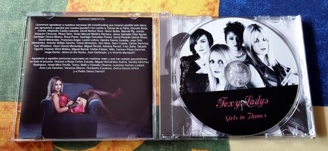 FOXYLADYS - Girls In Flames (CD, 2015)