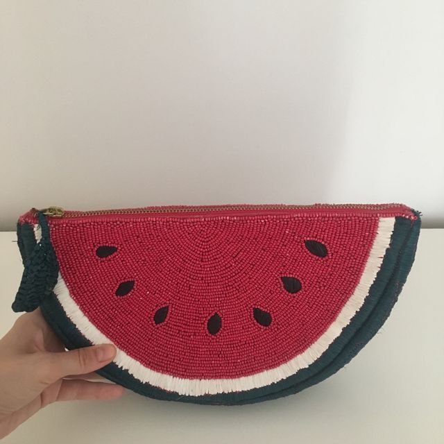 Bolso con forma de sandía