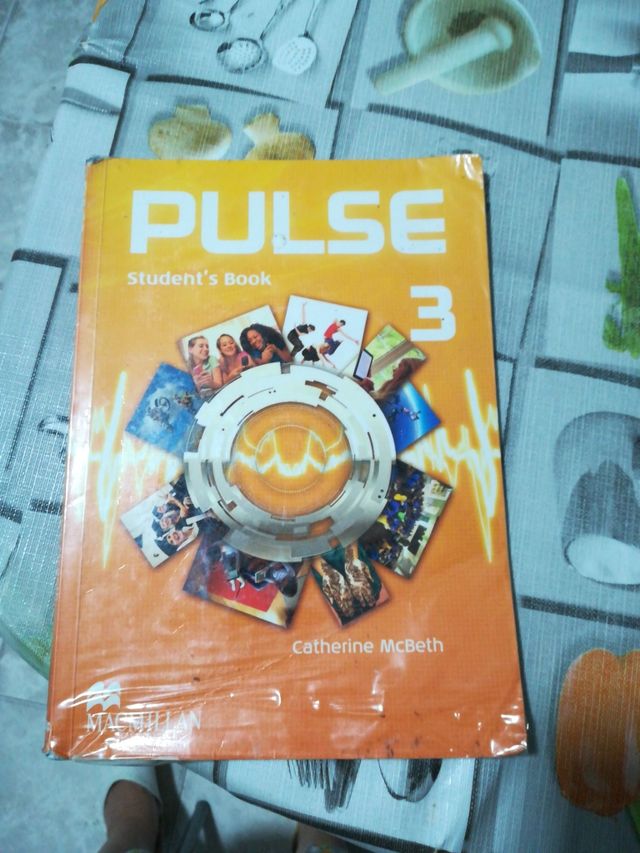 Libro per studenti PULSE