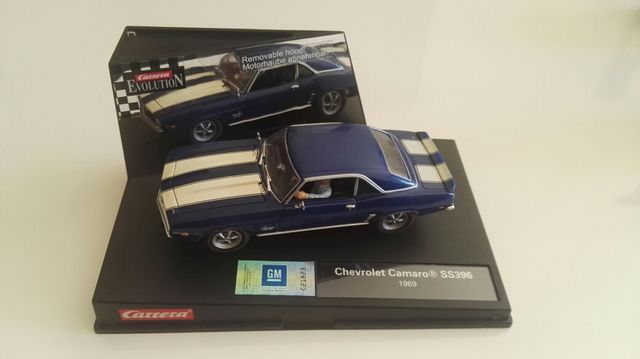 Coche Slot Scalextric Chevrolet Camaro de Carrera