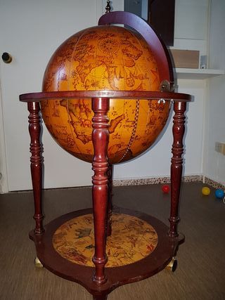 Mueble bar jardín de segunda mano en WALLAPOP