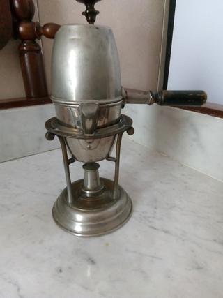 Cafetera rusa antigua de segunda mano por 60 EUR en Torrent en WALLAPOP