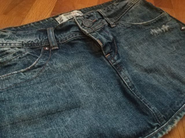 Minifalda vaquera, talla 36, PullandBear