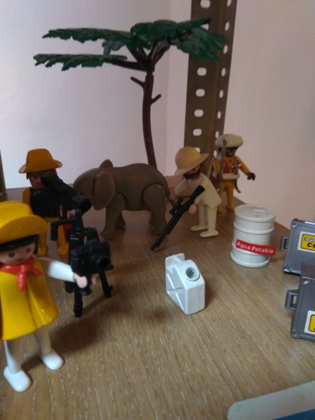Safari film crew. Ref: 3414. Playmovil antiguo