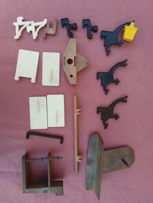 256 partes de construccion de Playmobil antiguo