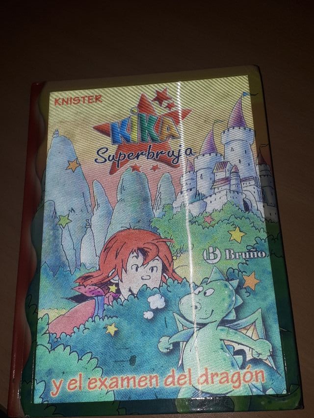 Kika Superbruja y el examen del dragón