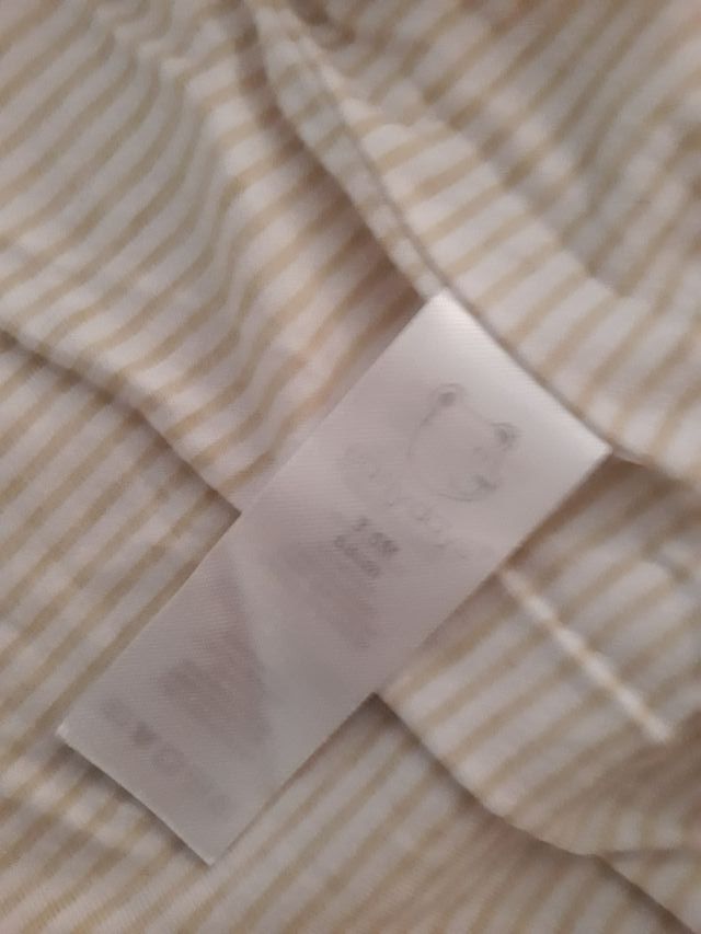 Liquidación! buzo de oso 3-6m.