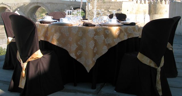 Corbata estampada para silla