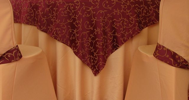 Corbata estampada para silla