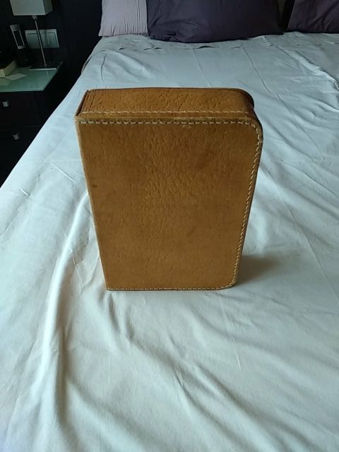 ESTUCHE NECESER DE AFEITADO