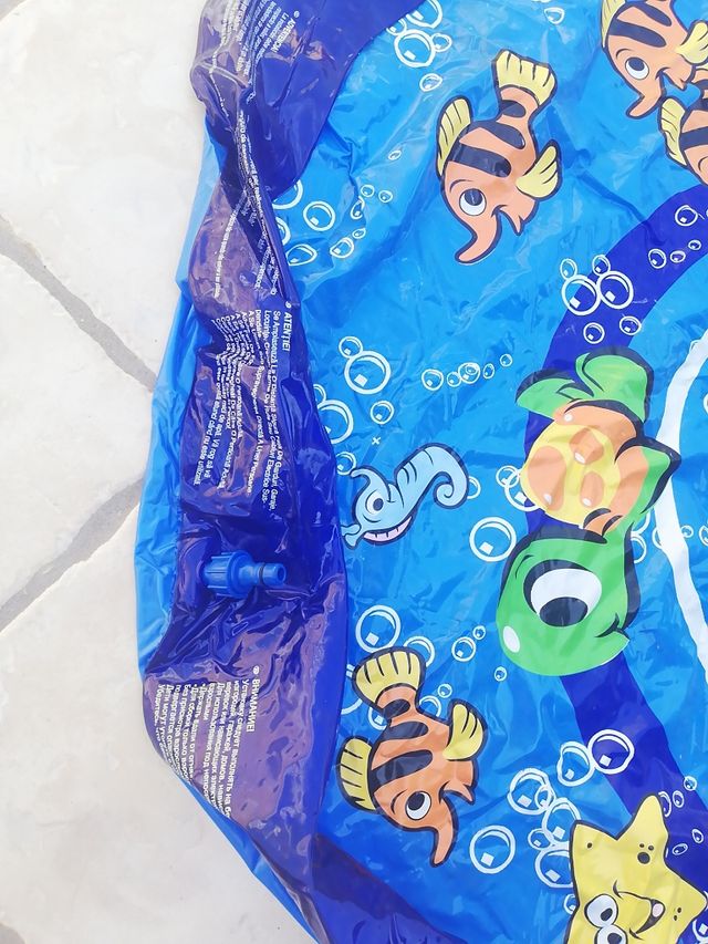 piscina niños Fisher price.