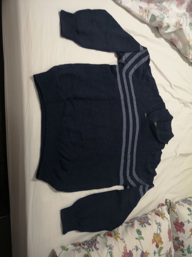 suéter talla M. studio classic 