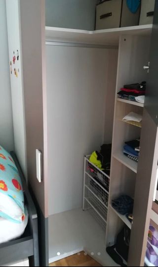 Armario esquinero de segunda mano en WALLAPOP