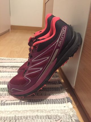 bambas de montaña salomon