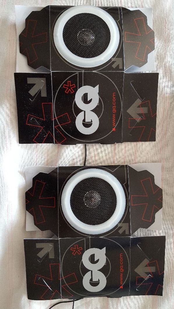 Mini altavoces plegables GQ