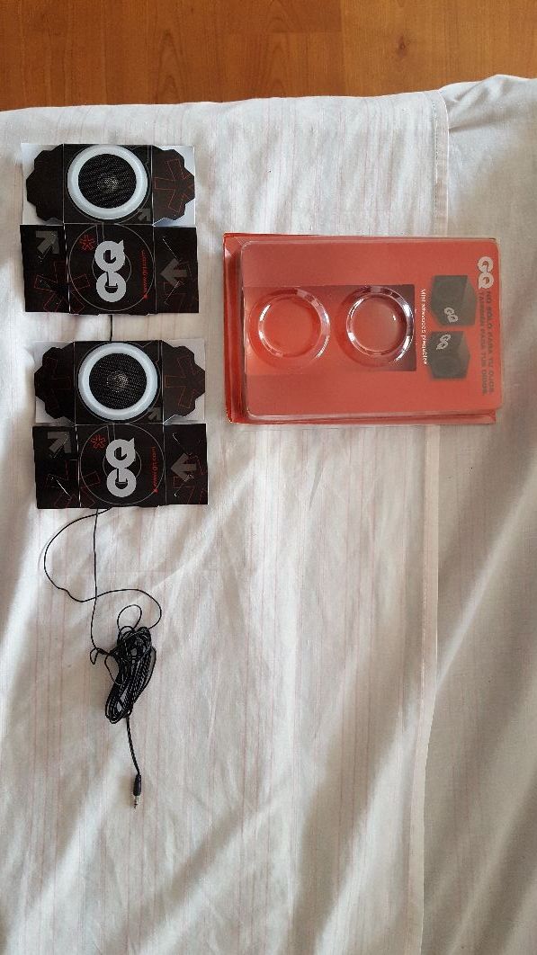 Mini altavoces plegables GQ